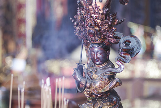 god idol in taoism temple