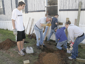 Students give Foothills 'Extreme Makeover'