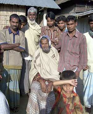 Radio sends gospel across Bangladesh