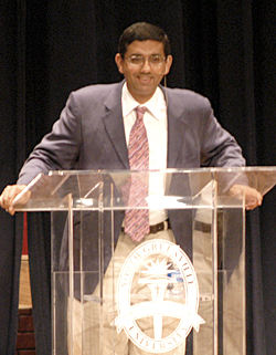 Dinesh D'Souza