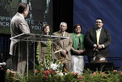 Small church with big CP heart honored with M.E. Dodd award